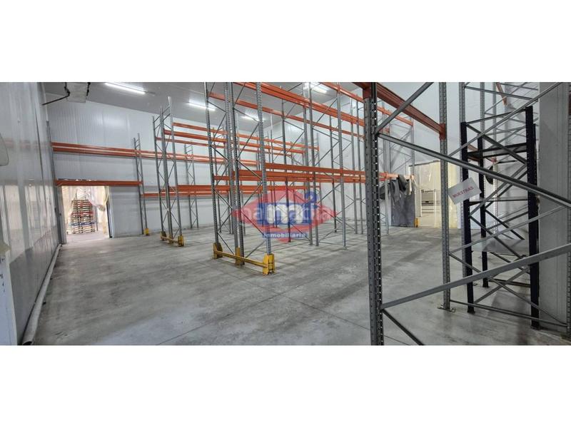 Foto 679c8291-8945-48d8-9b2b-c177ab7ff747. Capannone industriale in Porriño (O)