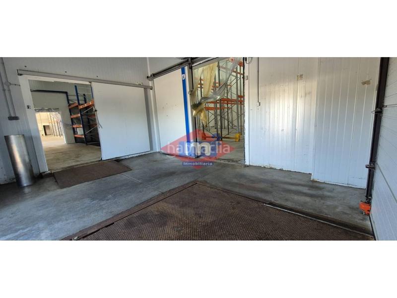 Foto e49f24ca-7868-43af-bec5-be1b6ecdb9b8. Capannone industriale in Porriño (O)