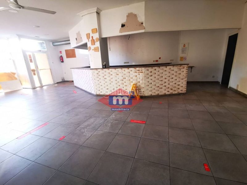 Foto 065229d0-2c14-47bb-bf32-ac960a7b21a6. Lloguer local comercial a Baiona