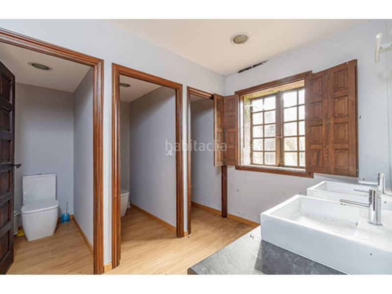 Foto 63639673-d9bd-4cc2-a436-65d6803d5f71. Edificio inm. singular en venta en Tui
