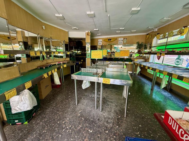 Foto 20bc2a01-2148-438f-9bb0-376c6321c8e5. Local comercial a Sant Ildefons Cornellà de Llobregat