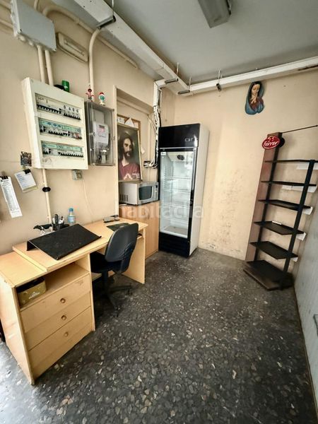 Foto 6f757f62-a2ce-4797-87bb-64a12e4fb143. Local comercial a Sant Ildefons Cornellà de Llobregat