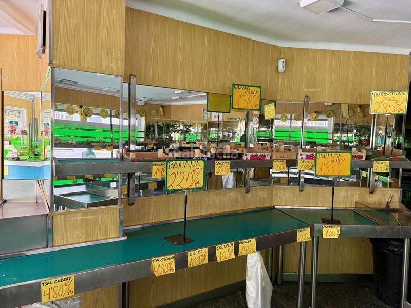 Foto f671177d-d266-4c66-a0cc-a104058da99d. Local comercial a Sant Ildefons Cornellà de Llobregat