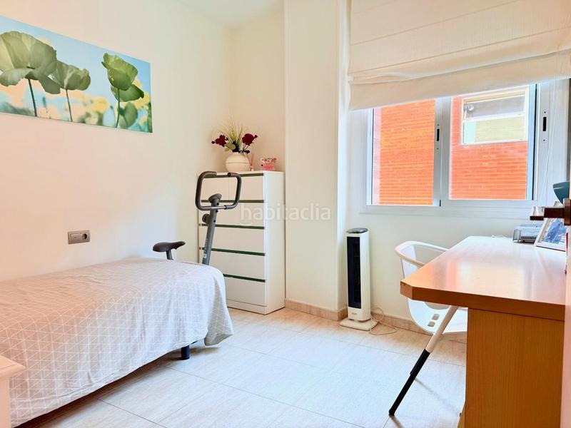 Foto 6923c651-88e0-47de-8c0b-15d5cf4cbf54. Appartamento con parcheggio in Roses-Castellbell Sant Feliu de Llobregat