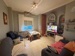 Planta baja  D'andreu calzada i echevarria. Bajo con patio privado de 15m luz, espacio y comodidad en cornel