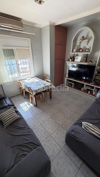 Foto cd3ca3f9-991a-43aa-8fa9-7afc6bd2f66d. Planta baixa a La Gavarra Cornellà de Llobregat