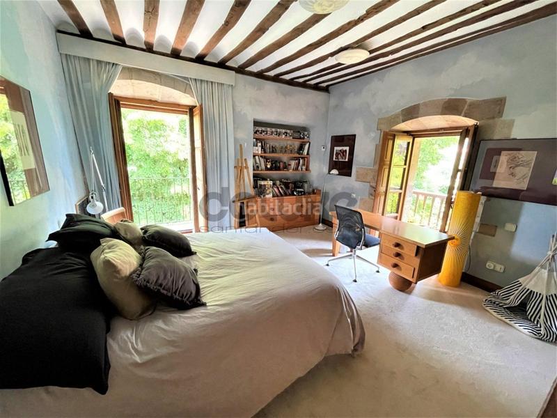 Foto 42823fa3-f945-49b3-8c29-1febce1cc5c6. Casa casona de piedra totalmente restaurada en Mazcuerras