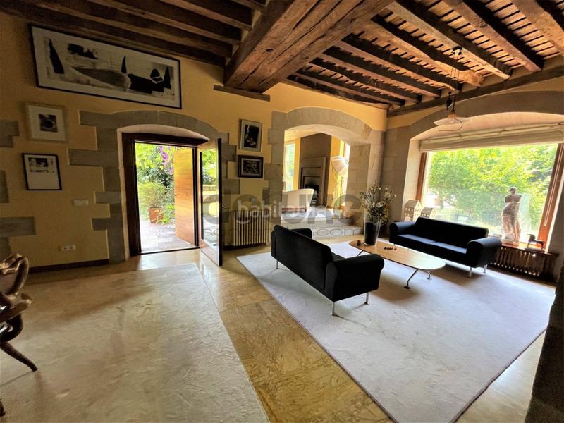 Foto d1cc9e8f-c1f7-4309-b130-025f8a4d37a3. Casa casona de piedra totalmente restaurada en Mazcuerras