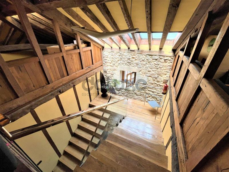 Foto ea1710ae-c89d-4dce-b2e1-e74a9afbdf28. Casa casona de piedra totalmente restaurada en Mazcuerras