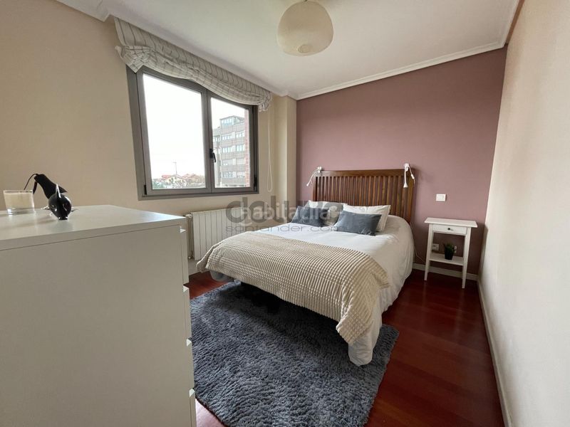 Foto 5a5d62c2-6358-4482-9c6f-cf01f247eb8f. Rent flat with heating parking in Valdenoja Santander