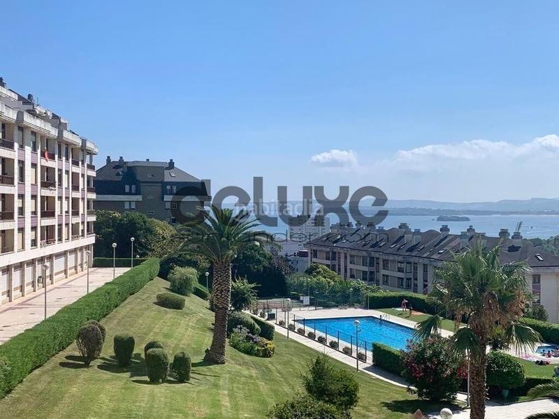 Foto 3949e5fe-f9d5-480c-ab95-f5ad50823753. Location appartement avec chauffage parking piscine dans Santander