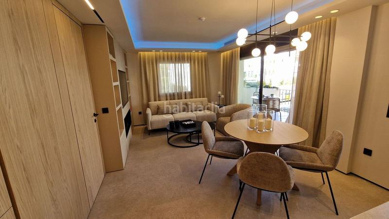 Foto df82acb9-2ba9-4bbf-a64c-6976488a17f9. Piccolo appartamento con parcheggio piscina in Las Brisas Marbella