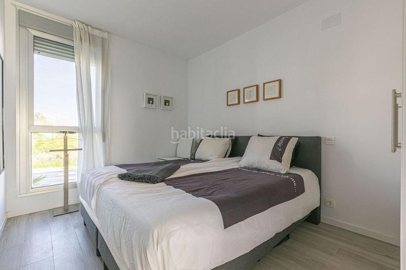 Foto f941bc60-fafd-43b0-9451-e60e361acdc0. Zweistöckige wohnung mit parking pool in Cancelada Estepona