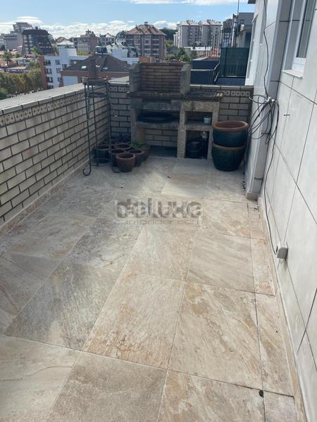 Foto b50bd07e-04a3-4519-aaf5-6eb8a796d58f. Location attique avec chauffage parking dans El Sardinero Santander