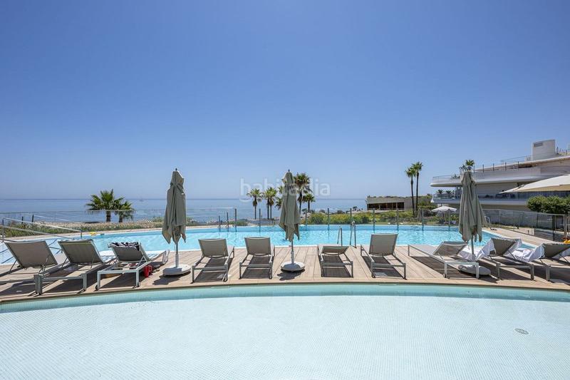 Foto f89759f0-f0fc-4db8-bc85-71a3bbc85166. Appartement mit parking pool in Parque Central Estepona