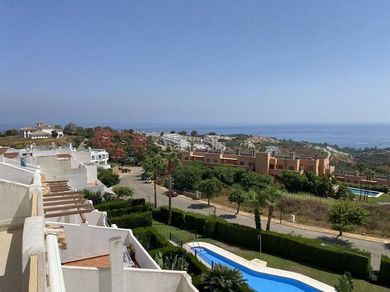 Foto a5870c30-1119-471c-803f-3306aedc9751. House with parking pool in San Luis de Sabinillas Manilva