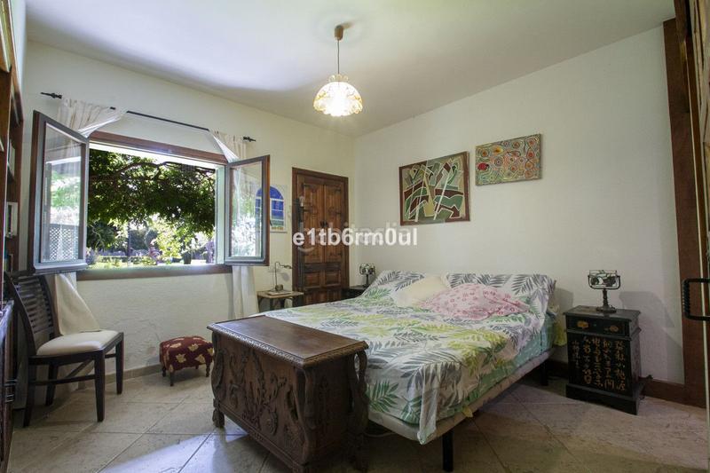 Foto 259a6901-5139-4a8d-a87b-432ec2aec407. Apartament amb piscina a La Carolina - Guadalpín Marbella