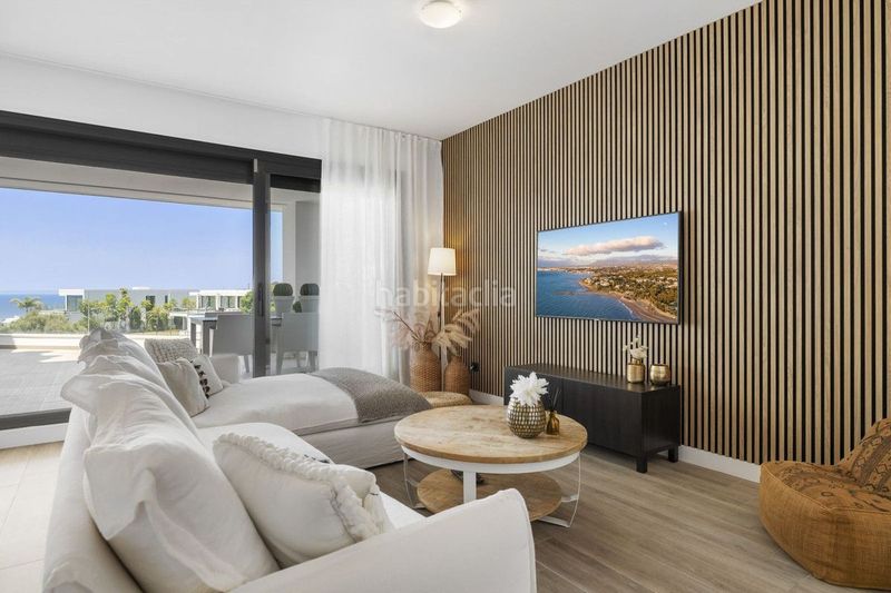Foto 70e2e9fe-a5f6-4d05-8ca6-65bf562a3638. Apartament amb aparcament piscina a Cabopino - Artola Marbella