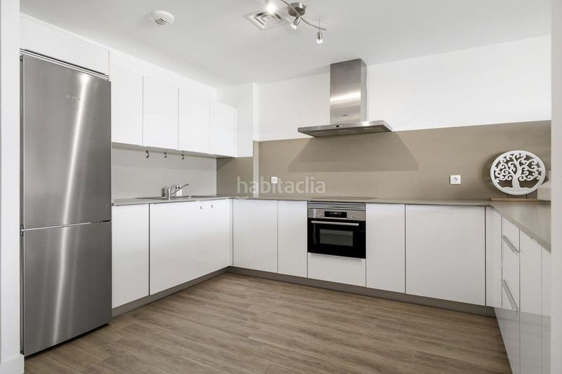 Foto 423e4594-1bf4-43dc-9aaf-4e0df880ac80. Apartamento en Cabopino - Artola Marbella