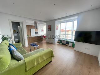 Miete Appartement  Calle cisneros. Moderno apartamento reformado en el corazón de santander