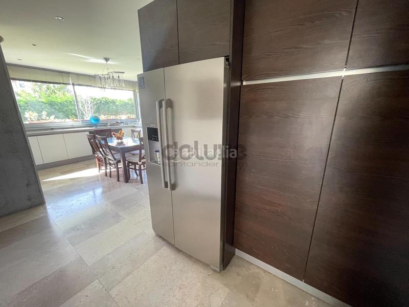 Foto 0491669b-ea0a-4a55-8a9f-e82b76c06c1d. Planta baixa amb calefacció aparcament piscina a Santander