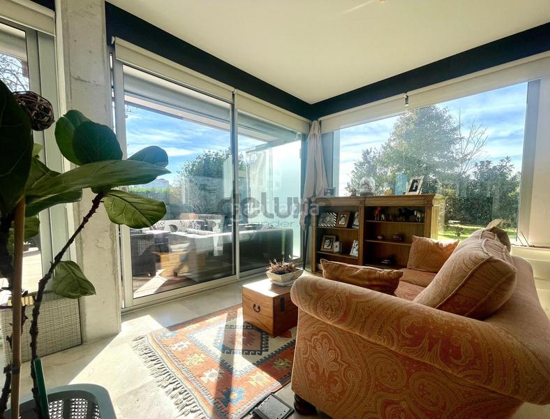 Foto 3d6ebe44-98ea-4b9f-bb8a-0cf55cf5685e. Planta baixa amb calefacció aparcament piscina a Santander