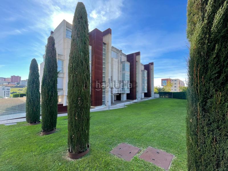 Foto 5683105d-a671-43ff-a338-e1a260d8725e. Planta baixa amb calefacció aparcament piscina a Santander