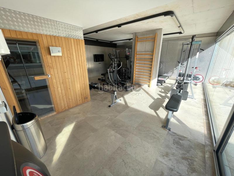 Foto cc342e01-6187-4bfe-ba41-aea2591ba50a. Planta baixa amb calefacció aparcament piscina a Santander