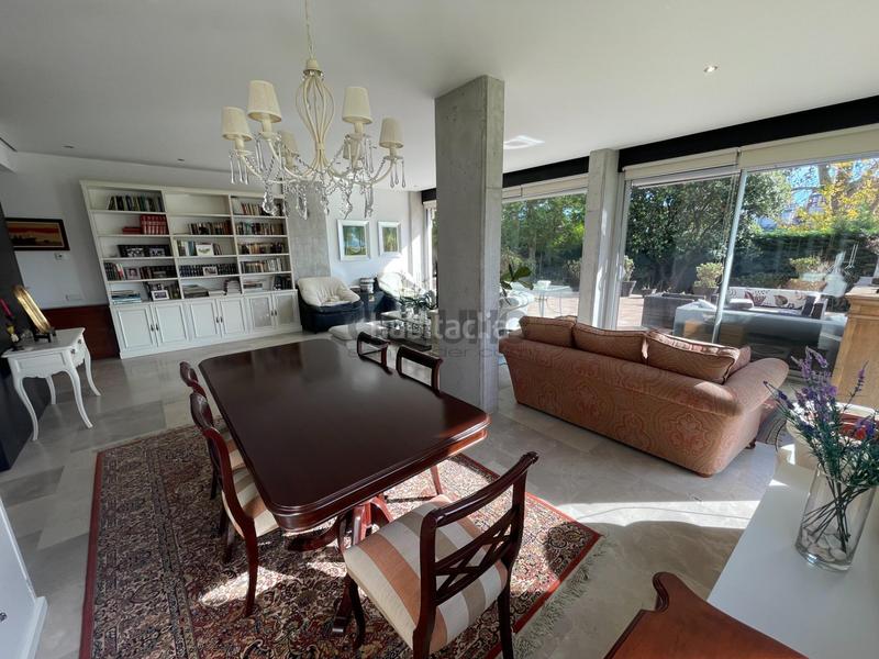 Foto f34f4a15-1e67-4341-8fb0-736857ea33b8. Planta baixa amb calefacció aparcament piscina a Santander