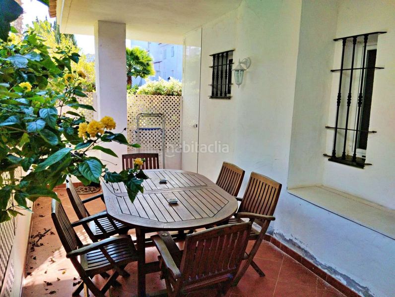 Foto 14dd63ab-d3be-4468-bb71-542da697af73. Apartment with parking pool in Las Brisas Marbella