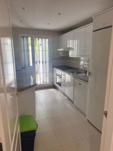 Foto baaa27cc-29f1-4656-8b95-d62874b32fcf. Apartment with parking pool in Las Brisas Marbella
