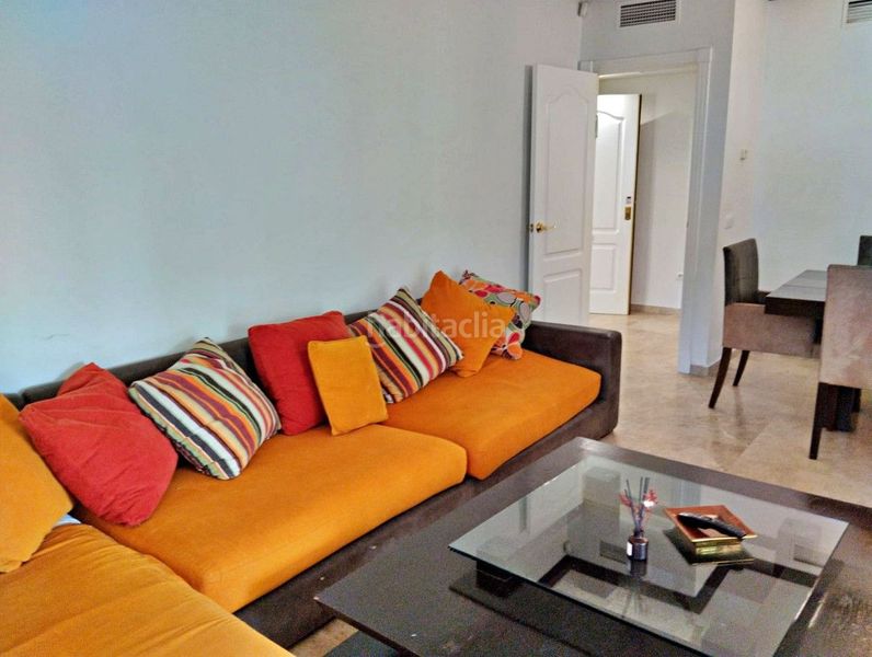 Foto ef110350-a8f9-4101-a269-4fa02232990e. Apartment with parking pool in Las Brisas Marbella