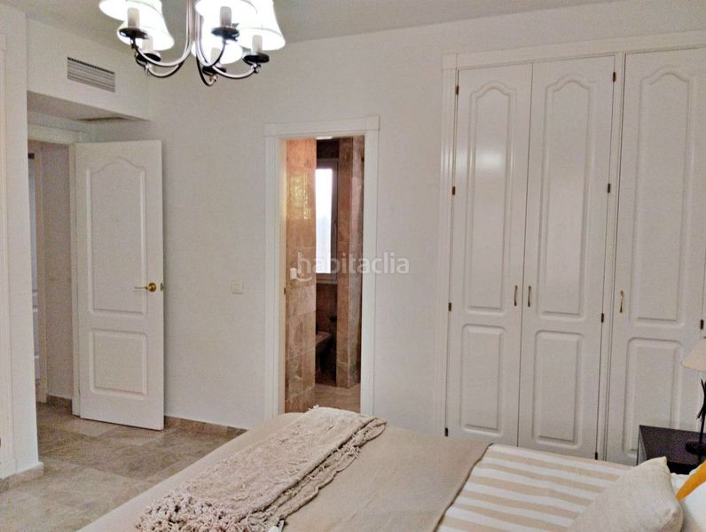 Foto fccc571a-58c1-4e14-8713-18493bd5b9cf. Apartment with parking pool in Las Brisas Marbella