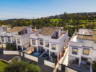 House in Estepona Golf