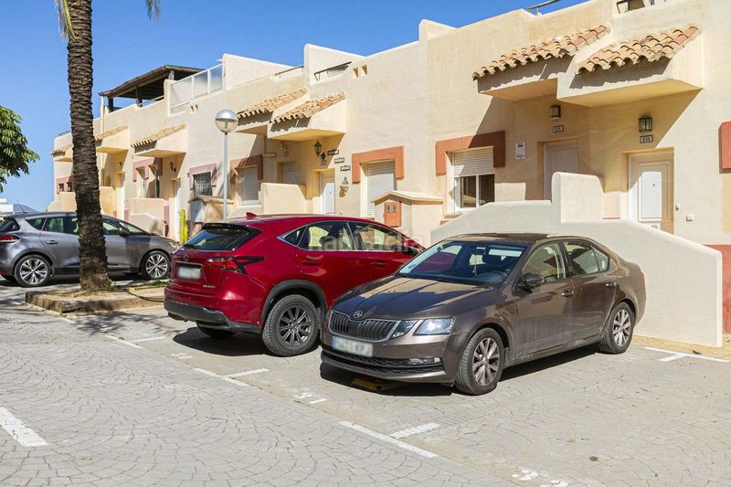 Foto 3e691f7d-b351-4865-9615-523b0844da5f. Casa amb aparcament piscina a la cala Mijas Mijas