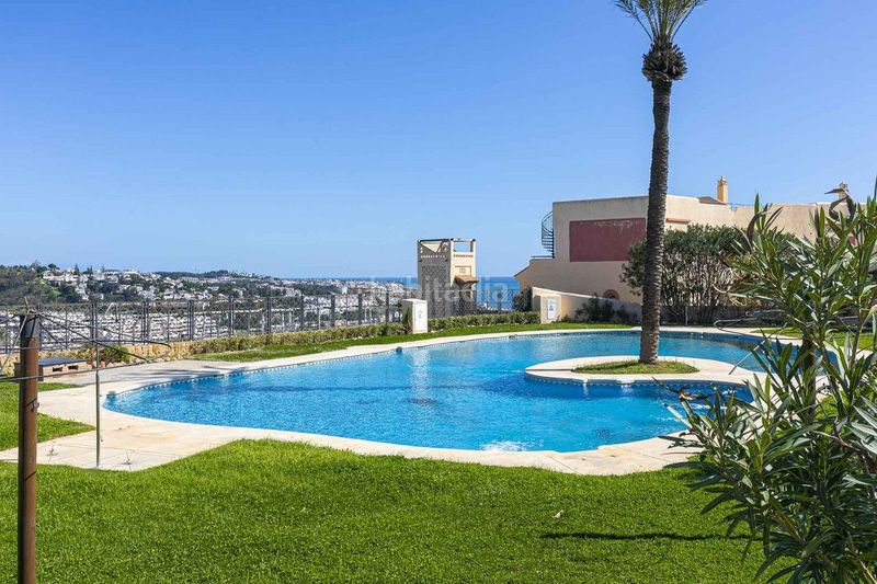 Foto 7bc405ef-5972-440e-8e19-1ba6b9a61415. Casa amb aparcament piscina a la cala Mijas Mijas