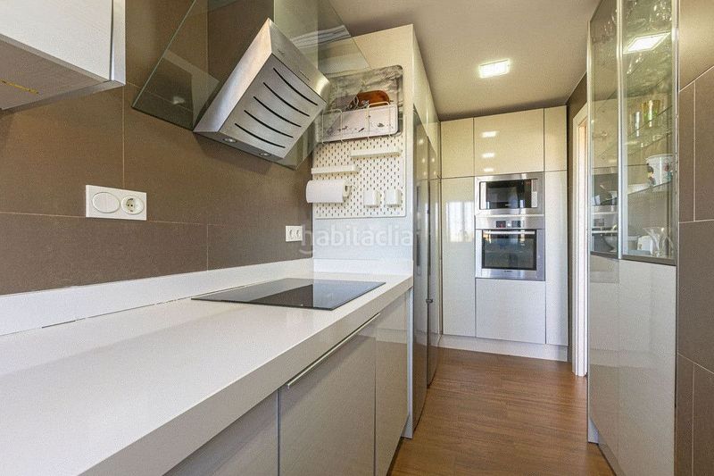 Foto 8f1319db-8519-438c-b1a1-42d85926a292. Casa amb aparcament piscina a la cala Mijas Mijas