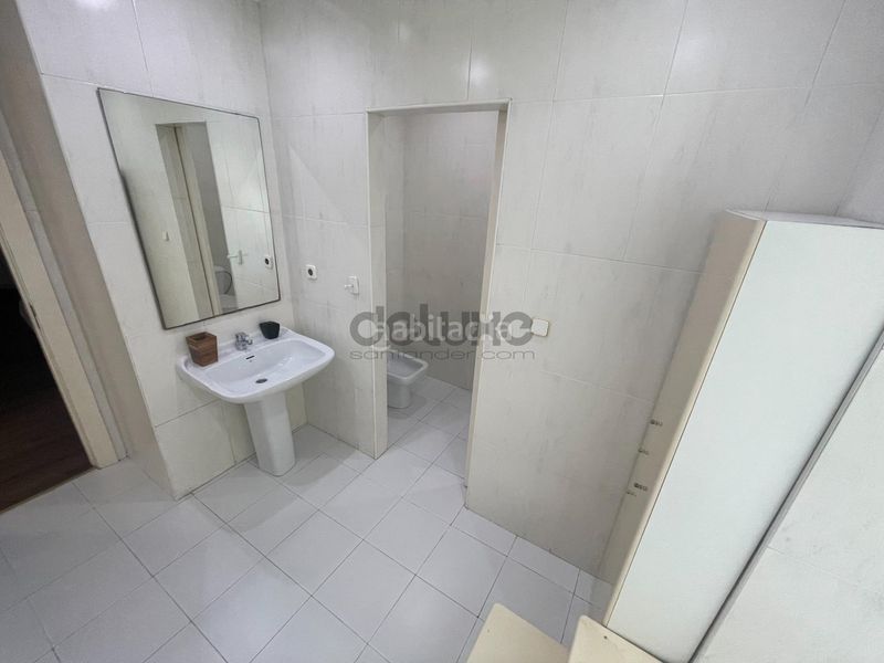 Foto 9c16f415-40f6-43f5-aaad-30e8777cc928. Duplex con riscaldamento parcheggio piscina in La Pereda Santander