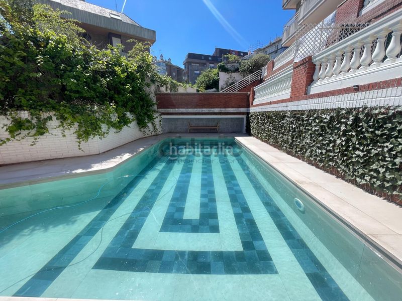 Foto 90b3f3d9-f959-44ce-baa8-940ab75d164d. Lloguer xalet amb calefacció aparcament piscina a Santander