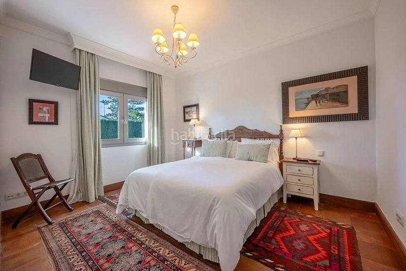 Foto 5822b871-9943-4e68-814b-fa99d0e92741. Chalet en Calahonda Mijas
