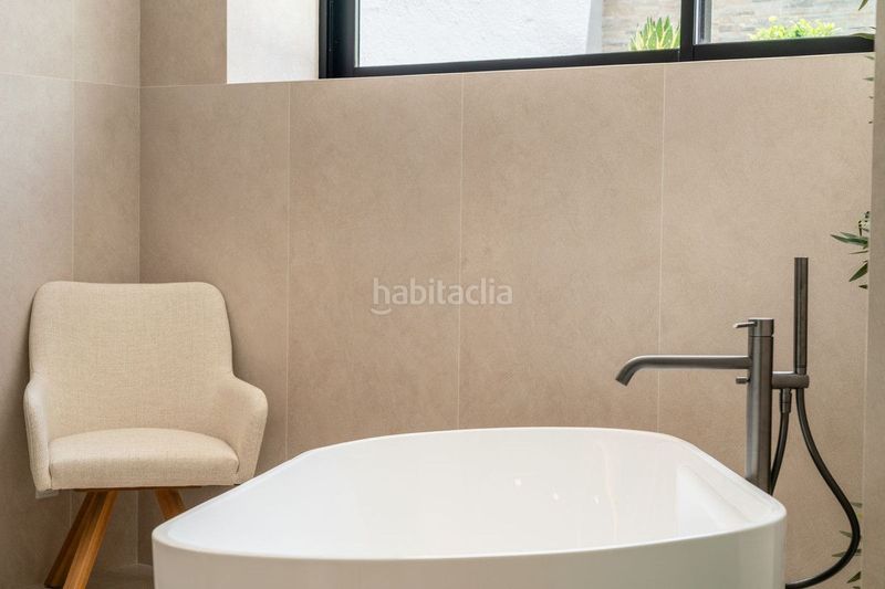 Foto cde76ec7-9f49-4e58-a13c-87cf54fddea3. Casa en lomas de Marbella club Marbella