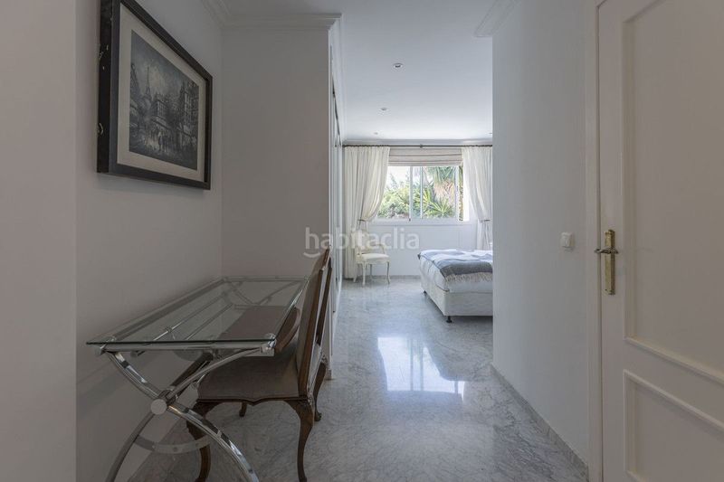 Foto 8f30f332-d8ff-493b-8b1e-20f65708746e. Chalet en Calahonda Mijas