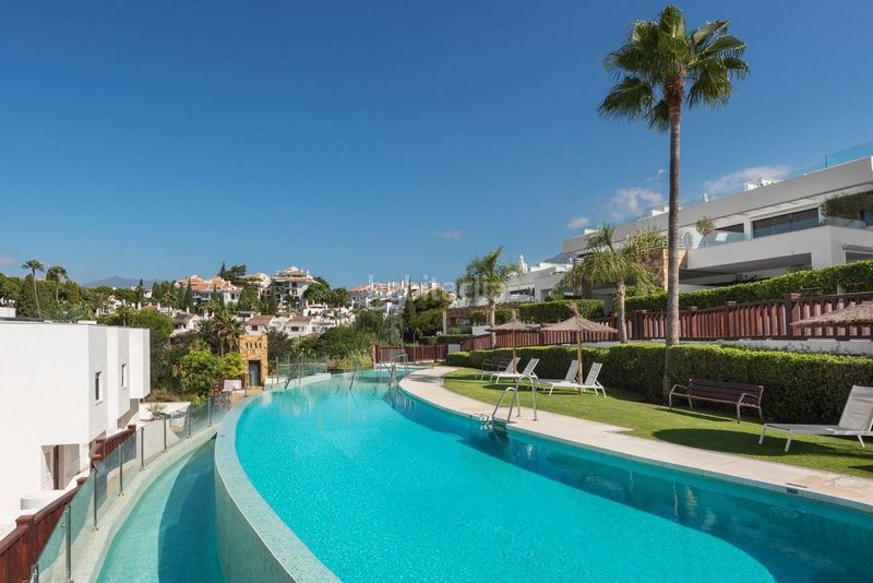 Foto 1e251ce5-ffce-4474-a576-53d54f79f155. Casa amb aparcament piscina a La Carolina - Guadalpín Marbella