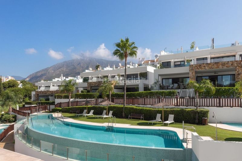Foto e4c41089-55cf-4260-8359-4655e6ddf24e. Casa amb aparcament piscina a La Carolina - Guadalpín Marbella