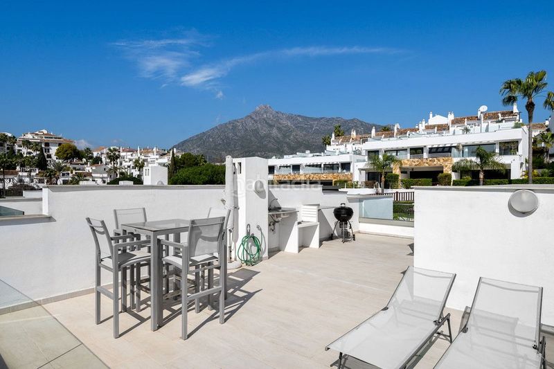 Foto f42bb508-96e8-4524-ac0d-983ab2b465fa. Casa amb aparcament piscina a La Carolina - Guadalpín Marbella