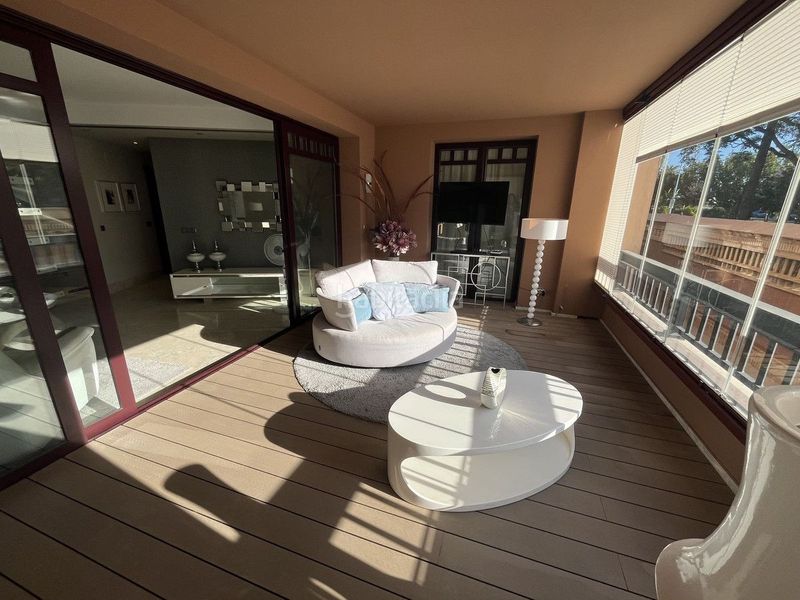 Foto 38eb141f-880f-4670-8db8-9c066e17a7e8. Apartament amb aparcament piscina a Nueva Alcántara Marbella