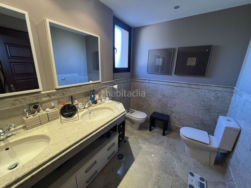 Foto 79ad6a0e-2a82-4c2b-a8c3-c50ef74955c3. Apartament amb aparcament piscina a Nueva Alcántara Marbella