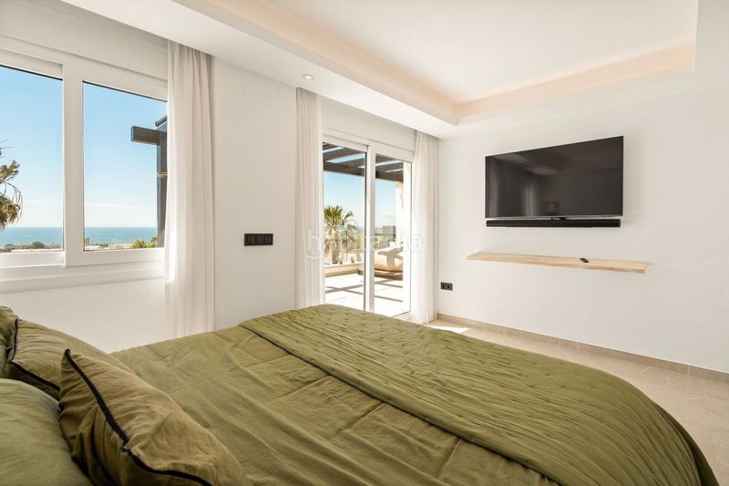 Foto 557213f2-73f9-4389-8b40-33c8268871ee. Casa amb aparcament piscina a Santa Clara Marbella