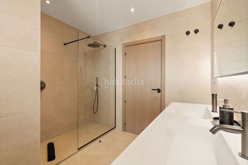 Foto cb635725-92b0-4852-89f8-7a4e47f06223. Casa amb aparcament piscina a Santa Clara Marbella