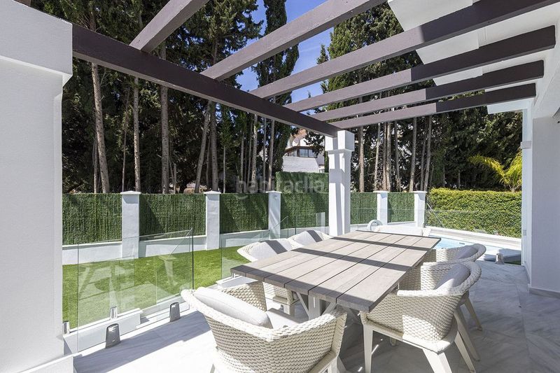Foto c592d82f-e446-4760-b9fa-0d7fd9c93e5a. Casa en Parque Central Estepona